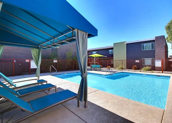 2b1b Location In Phx|pool|airport * Phoenix